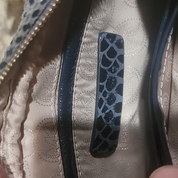 Michael Kors  Navy Snakeskin Crossbody bag - Picture 6 of 7